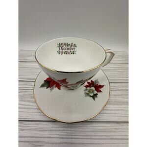 Royal Winchester December Red Poinsettia Teacup & Saucer Set Gold Trim Floral